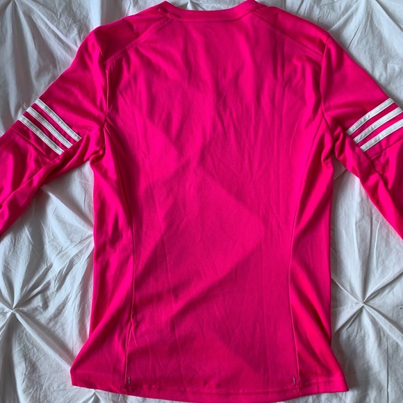 Adidas Sports top - Picture 3 of 4